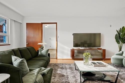 1181 24Th Avenue E, Vancouver, BC 