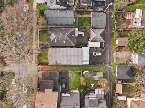 1181 24Th Avenue E, Vancouver, BC 