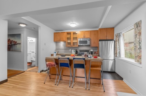 2-1879 Barclay Street  Vancouver, BC V6G 1K7