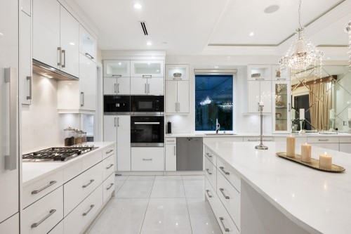 348 Moyne Drive, West Vancouver, BC 