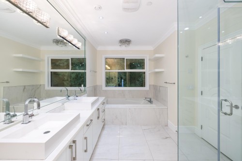 348 Moyne Drive, West Vancouver, BC 