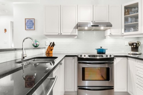 1878 York Avenue, Vancouver, BC 