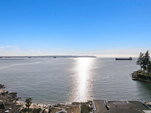 3373 Radcliffe Avenue, West Vancouver, BC 