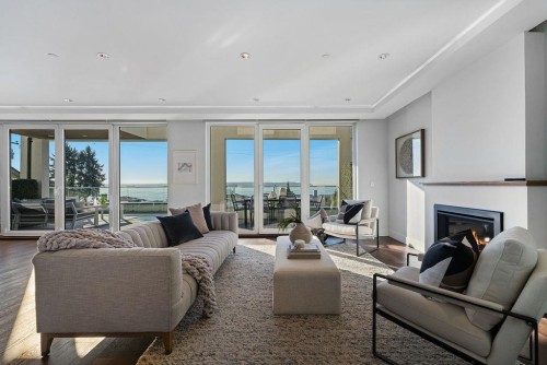 3373 Radcliffe Avenue, West Vancouver, BC 