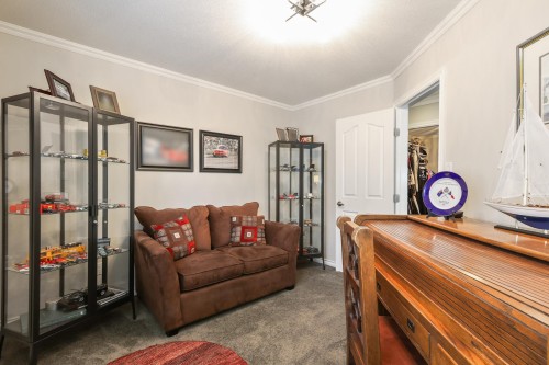 1076 Clements Avenue, North Vancouver, BC 