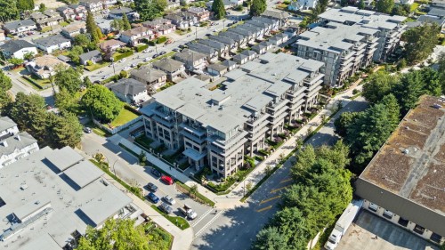 418-7588 16Th Street, Burnaby, BC 
