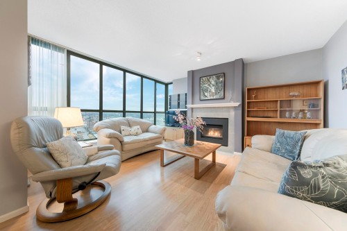 1904-1188 Quebec Street  Vancouver, BC V6A 4B3