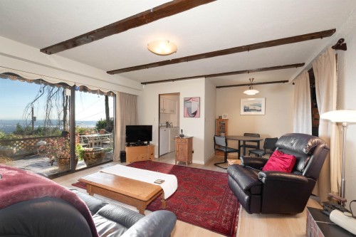 560 Craigmohr Drive, West Vancouver, BC 