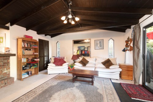 560 Craigmohr Drive, West Vancouver, BC 