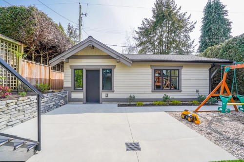 3530 34Th Avenue W, Vancouver, BC 