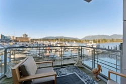 103-323 Jervis Street  Vancouver, BC V6C 3P8