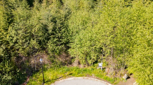 2307 Kadlec Court, West Vancouver, BC 