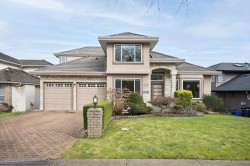 7536 Sequoia Road  Burnaby, BC V3N 4W9