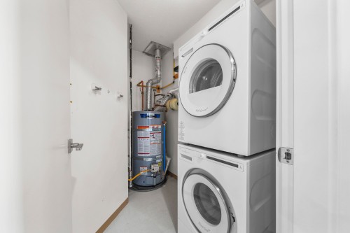 1412 Hope Road, North Vancouver, BC 