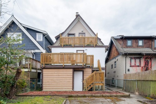 1021 14Th Avenue E, Vancouver, BC 