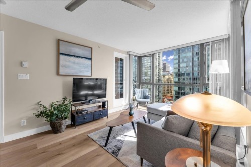 2011-1331 Alberni Street  Vancouver, BC V6E 4S1