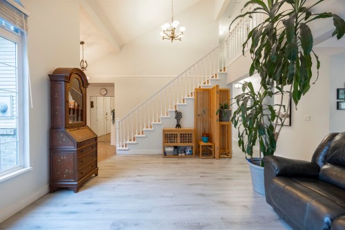 1590 Plateau Crescent, Coquitlam, BC 