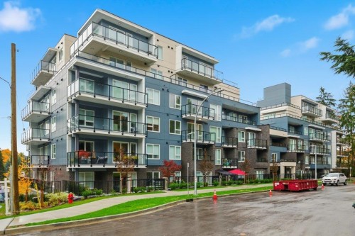 506-2002 St. George Street  Port Moody, BC V3H 0N4