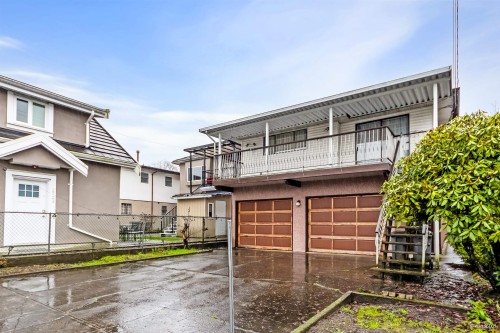 2721 Grant Street, Vancouver, BC 