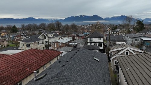 2721 Grant Street, Vancouver, BC 