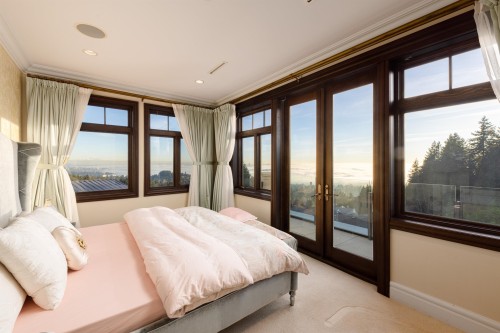 1356 Cammeray Road, West Vancouver, BC 