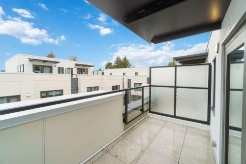 6330 Oak Street, Vancouver, BC 