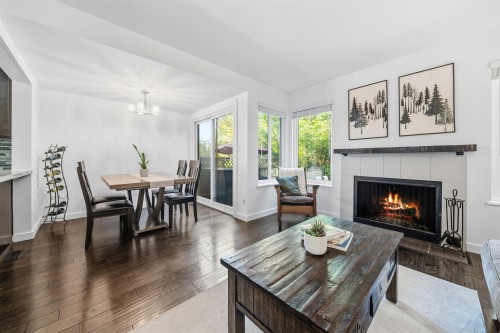 4742 Laurelwood Place  Burnaby, BC V5G 4B2