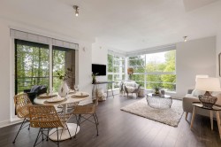 407-733 3rd Street W North Vancouver, BC V7M 0C8