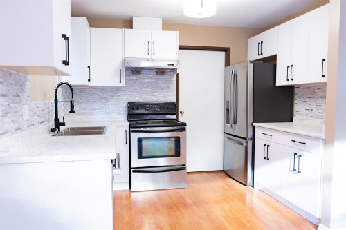 1951 Coquitlam Avenue, Port Coquitlam, BC 