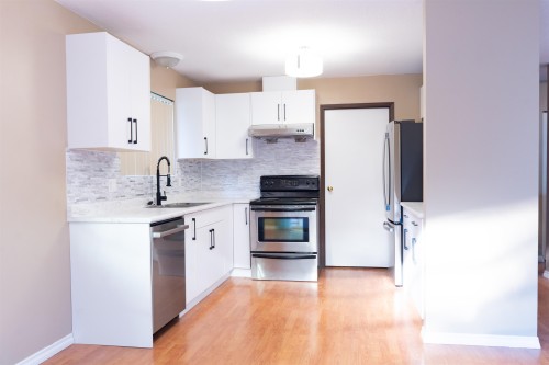 1951 Coquitlam Avenue, Port Coquitlam, BC 