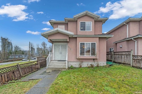 2820 Boundary Road  Burnaby, BC V5M 3Z8