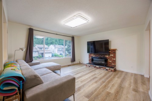 3213 Salt Spring Avenue, Coquitlam, BC 