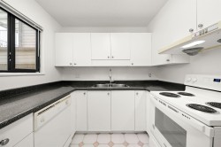 11482 Kingcome Avenue  Richmond, BC V7A 4S2