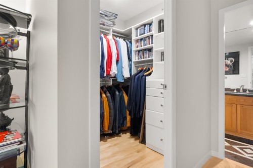 1053 Marinaside Crescent, Vancouver, BC 