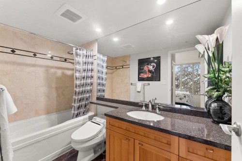 1053 Marinaside Crescent, Vancouver, BC 