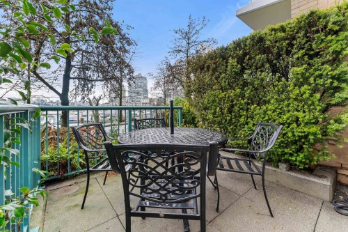 1053 Marinaside Crescent, Vancouver, BC 