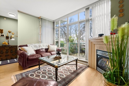 1053 Marinaside Crescent, Vancouver, BC 