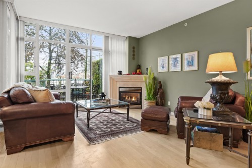 1053 Marinaside Crescent, Vancouver, BC 