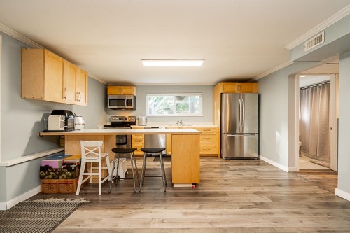 428 Midvale Street, Coquitlam, BC 