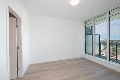 4004-680 Quayside Drive, New Westminster, BC 
