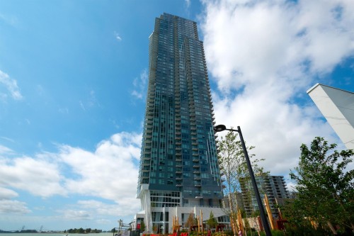 4004-680 Quayside Drive, New Westminster, BC 