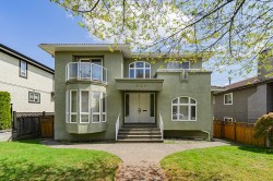 7362 Waverley Avenue  Burnaby, BC V5J 4A6