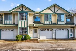 26-21409 Dewdney Trunk Road  Maple Ridge, BC V2X 3G5