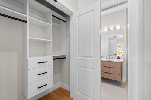 40 46Th Avenue E, Vancouver, BC 