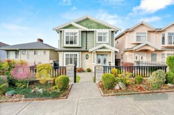 2643 8th Avenue E Vancouver, BC V5M 1W4
