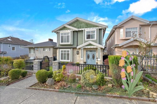 2643 8Th Avenue E, Vancouver, BC 