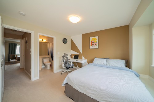 227-3888 Norfolk Street, Burnaby, BC 