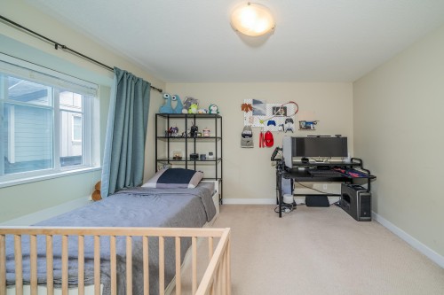 227-3888 Norfolk Street, Burnaby, BC 