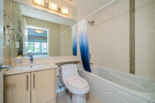 227-3888 Norfolk Street, Burnaby, BC 