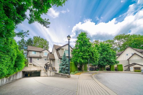 227-3888 Norfolk Street, Burnaby, BC 